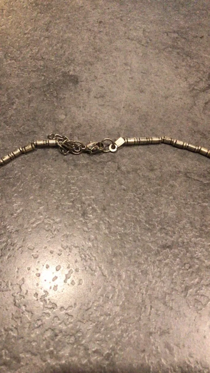 Collier - photo numéro 5