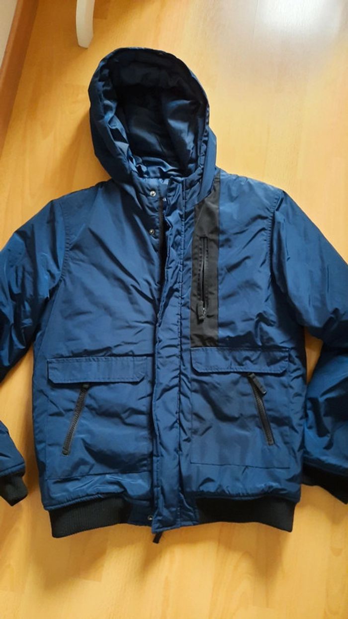 Blouson d hiver garçon 👦 taille S