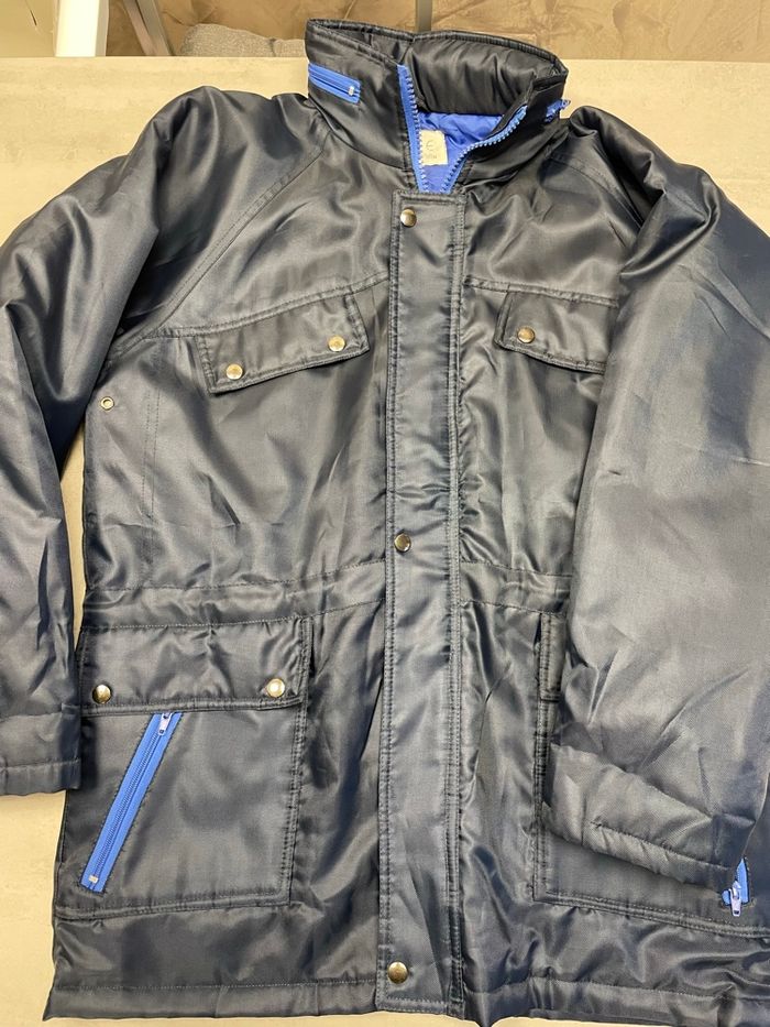 Très beau blouson imperméable très chaud - photo numéro 4