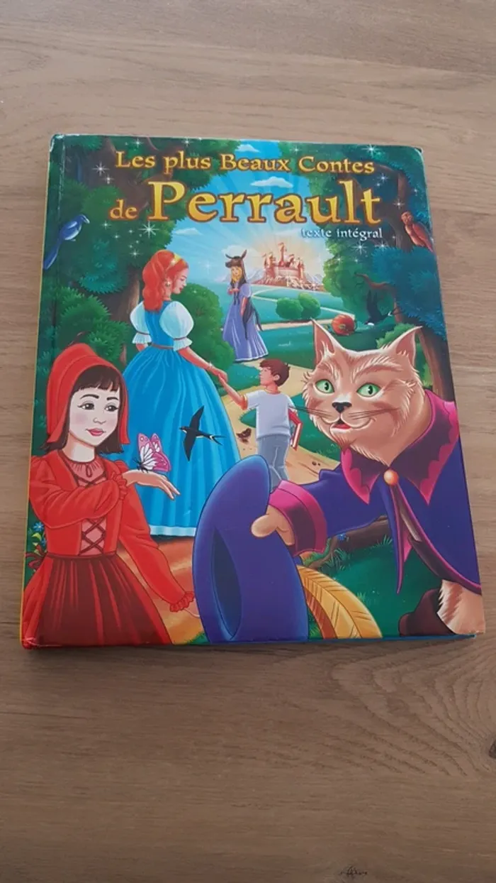 Livre les plus beaux comptes de Perrault