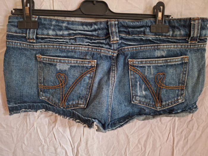Short en jean taille 42 en très bon état "pimkie" - photo numéro 2