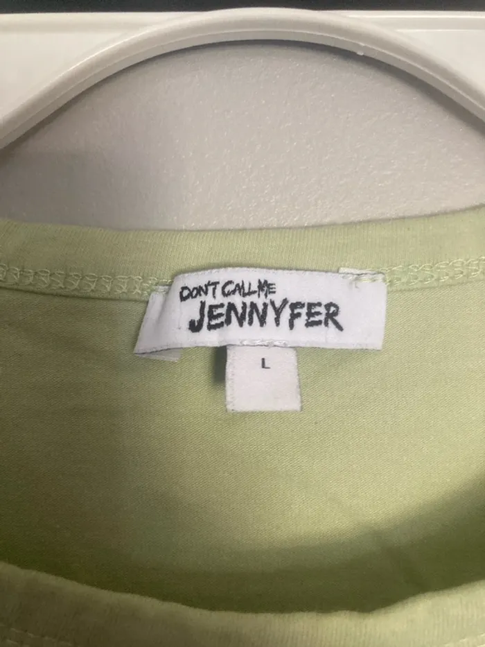 Top court vert pâle Jennyfer – Taille L – strass légers, petites manches - photo numéro 5