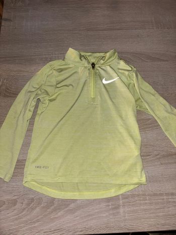 T-shirt Nike