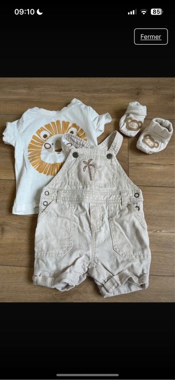 Salopette + t shirt  + chaussons 3 mois