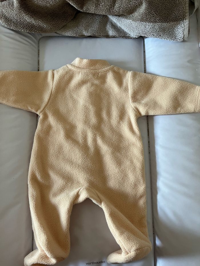 Surpyjama polaire 1 mois - photo numéro 2