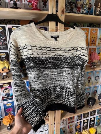 Pull Jennyfer