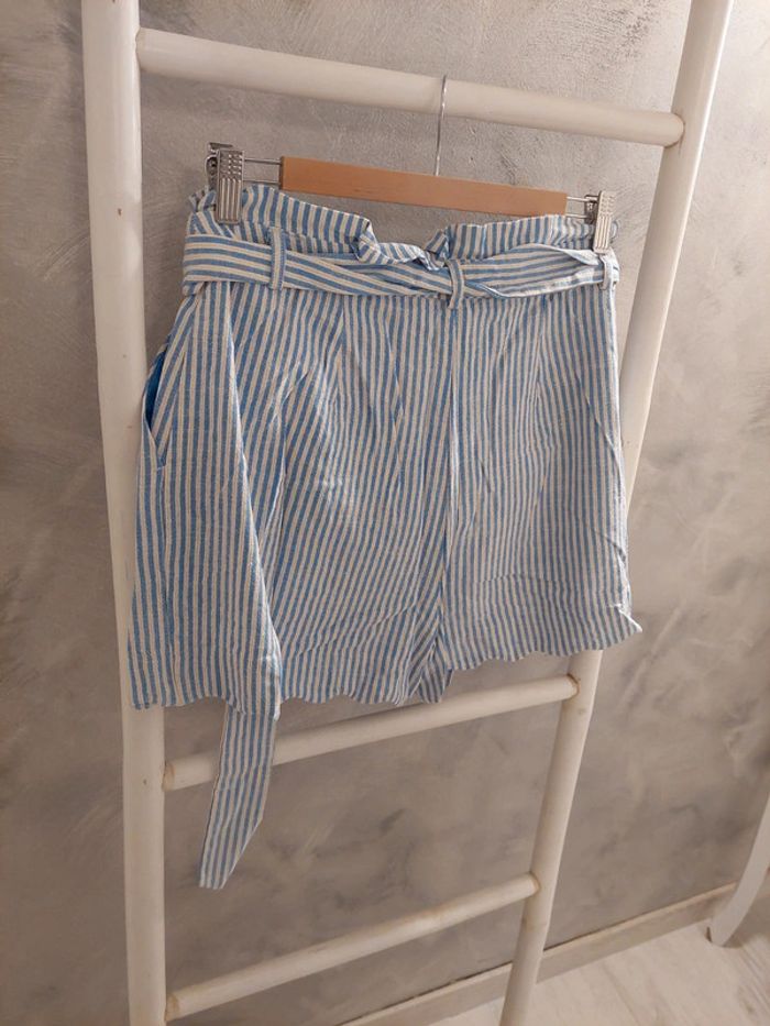Short Vero Moda taille 40 - photo numéro 7
