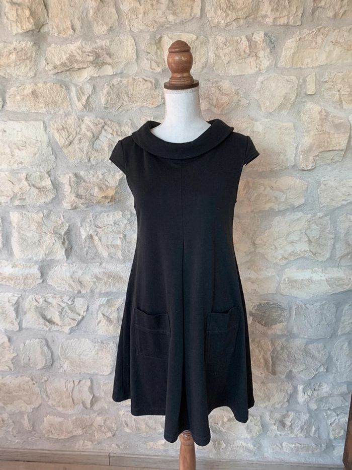 Robe noire taille 38