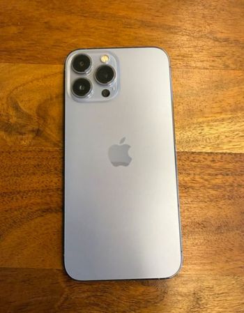 I p h o n e 13 p r o m a x