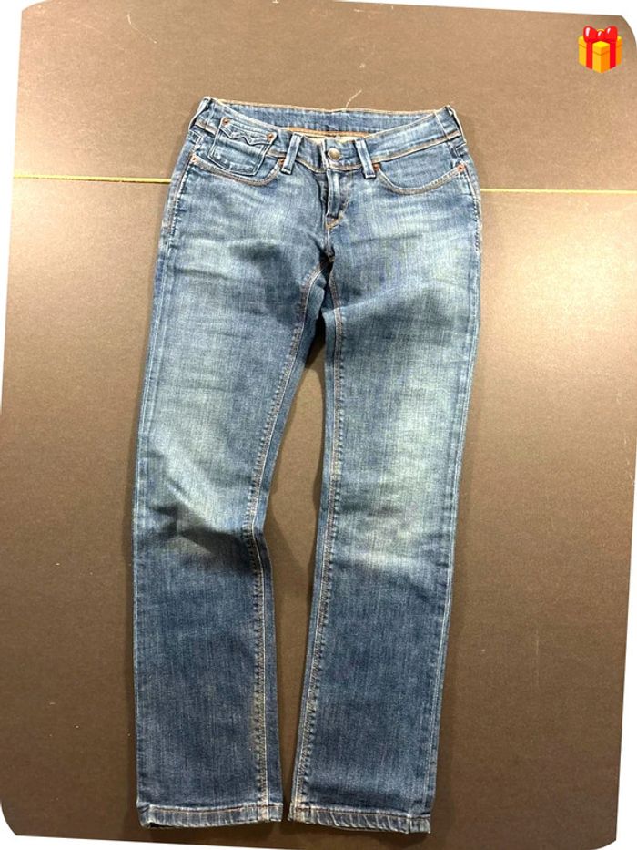 Jean Levi’s femme bleu taille 32 - photo numéro 3