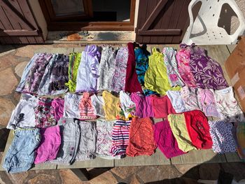 Gros lot vêtement été. 24 mois fille 
