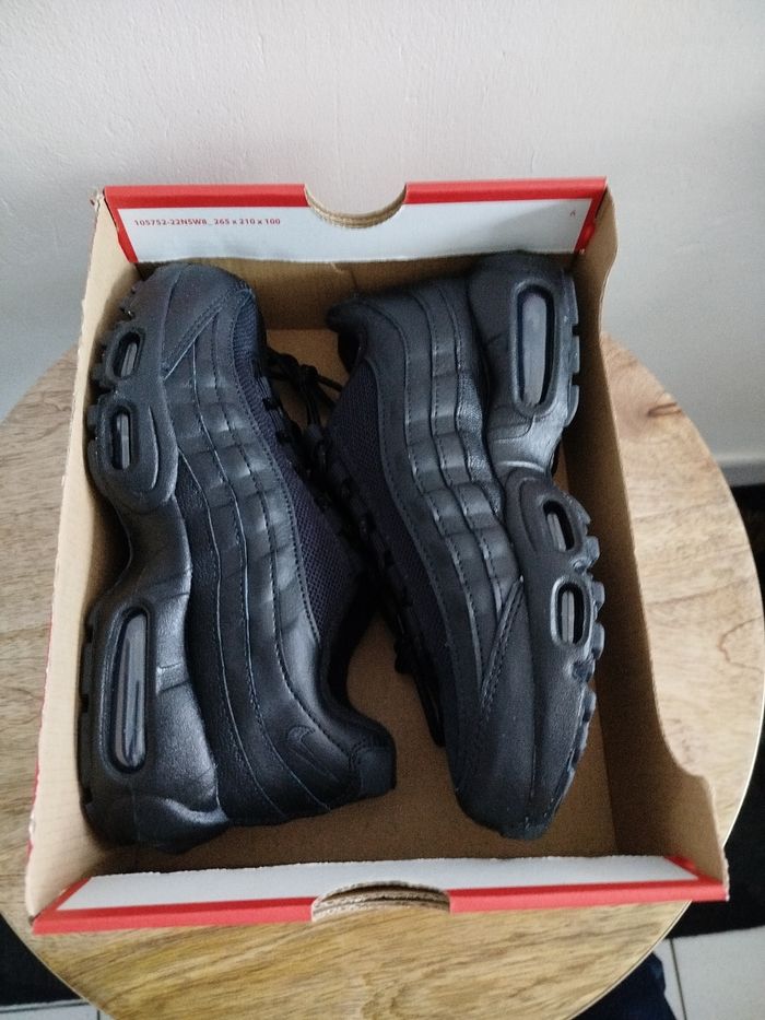 Baskets T 36,5 - photo numéro 9