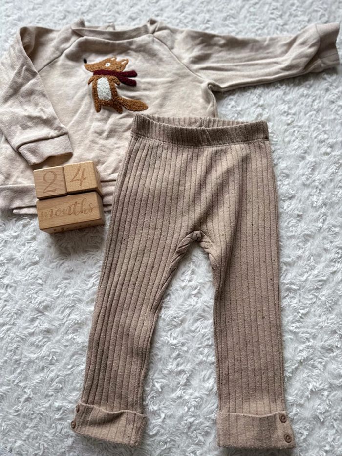 Ensemble legging + pull 24 mois