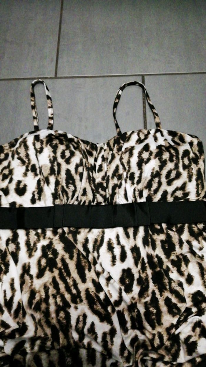 Robe taille m - photo numéro 2