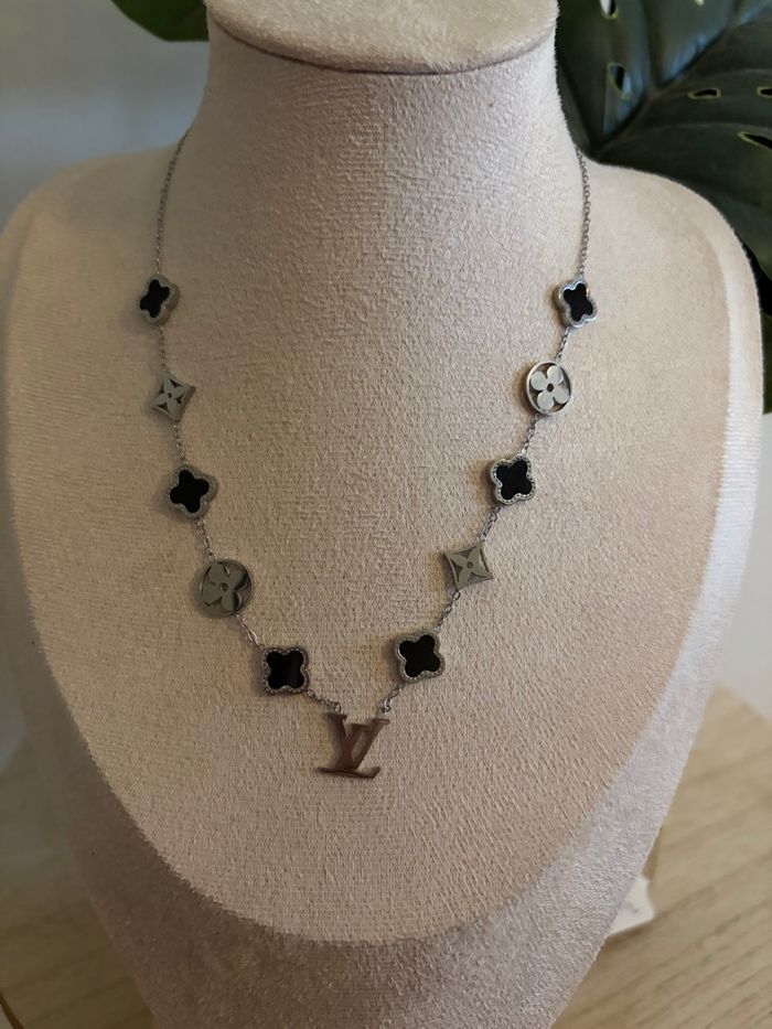 Collier - photo numéro 2