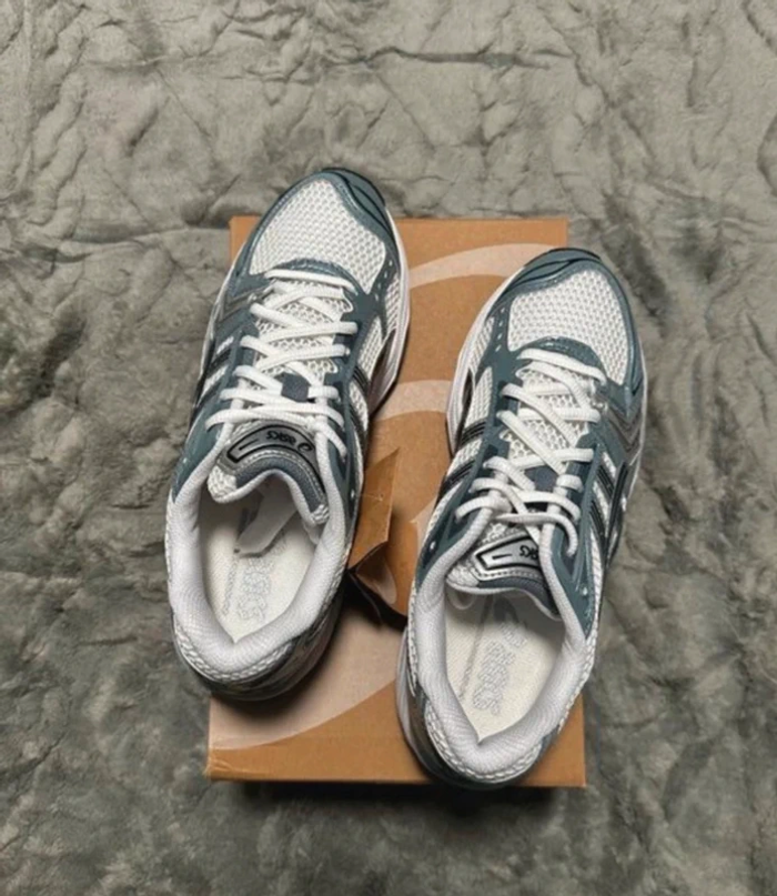 Asics Gel-Kayano 14 Bleu 43.5 - photo numéro 3