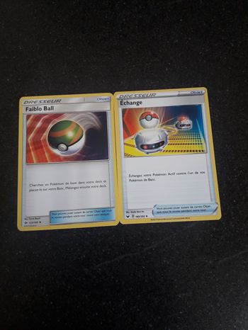 Faiblo ball + Échange lot de 2 cartes Pokémon neuves