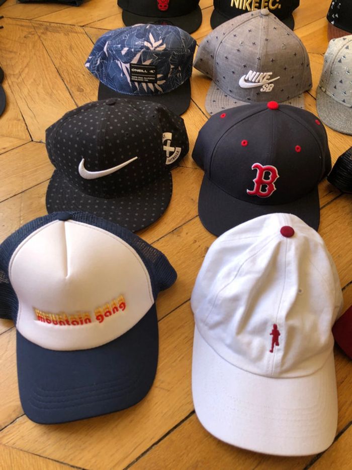 Lot de 16 casquettes sport nike et autres - photo numéro 6