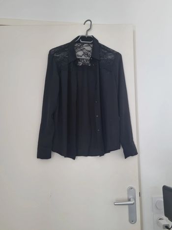 Chemise dentelle noir