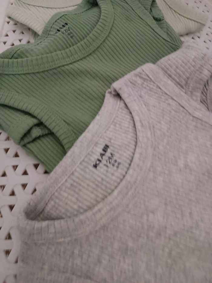 Lot bodys sans manches côtelé - photo numéro 2