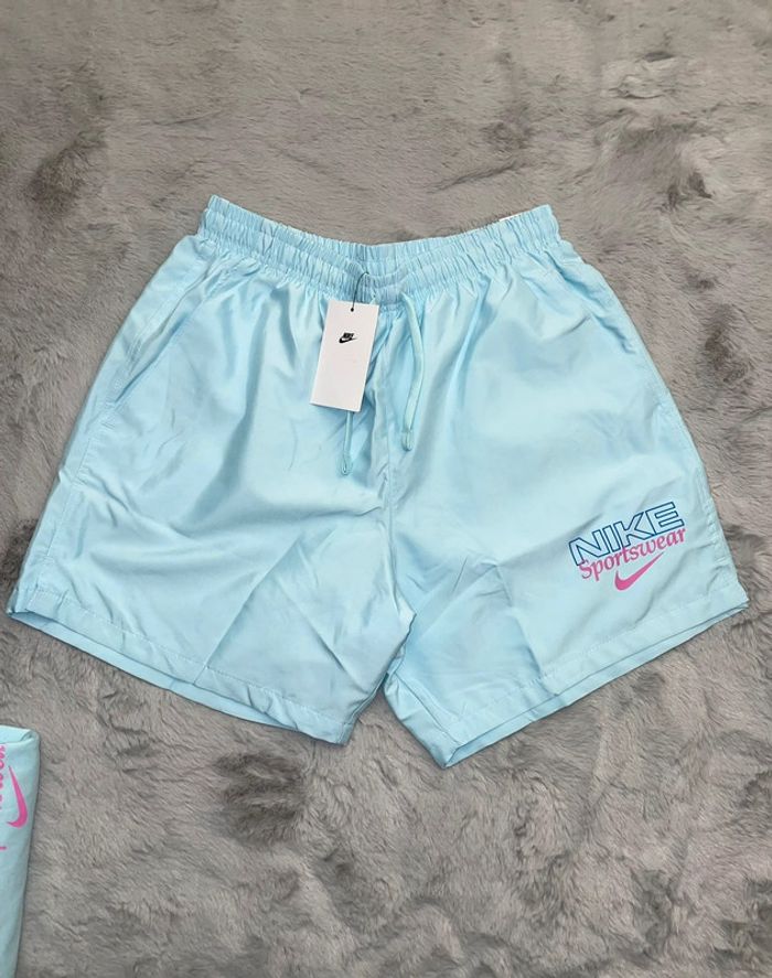 Ensemble Nike bleu T-shirt + Short 🩵 Taille M - photo numéro 4
