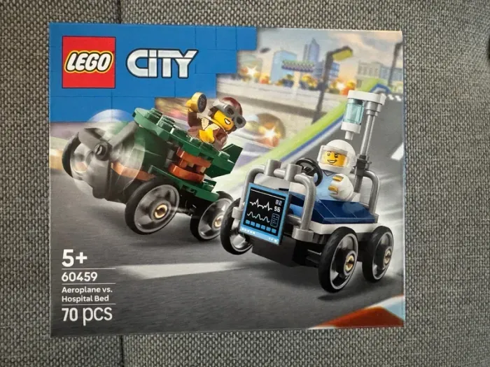 Lego city Aéroplane vs hospital bed 60459 NEUF et scellé
