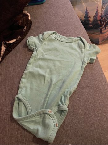 Lot de body plusieur taille
