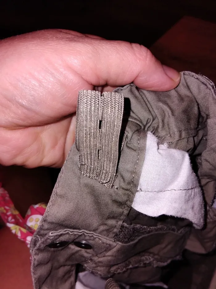 Short kaki - photo numéro 4