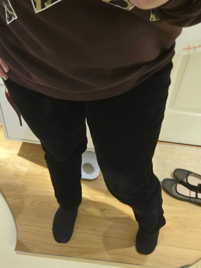 Pantalon velours noir T. 44-46 C&A neuf - photo numéro 9