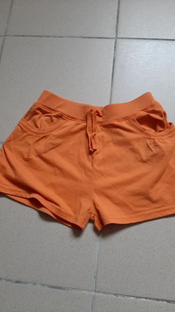 Short fille  détente 12 ans