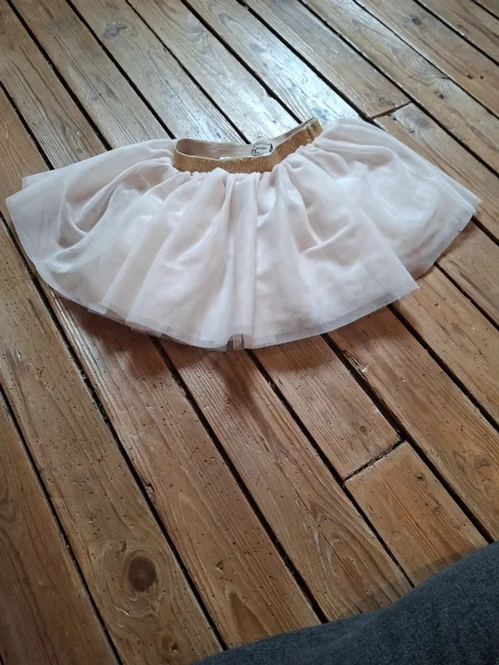 Jupe taille 9 mois