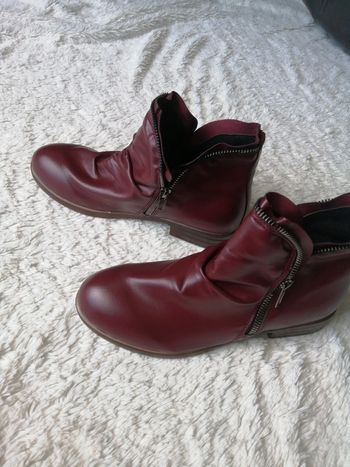 Boots neuves Bordeau taille 37