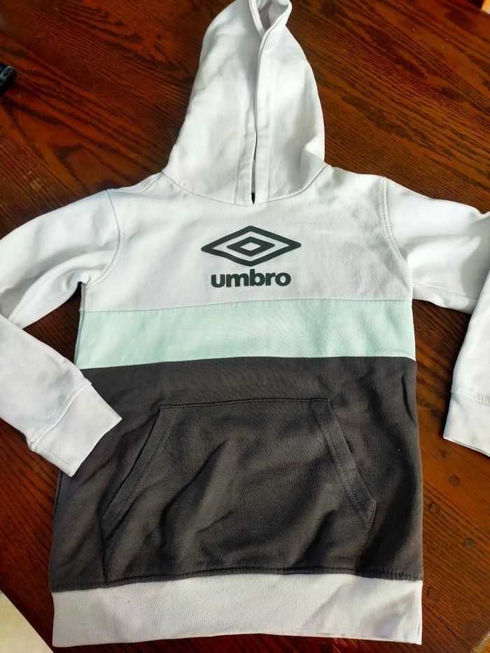 Sweat à capuche Umbro