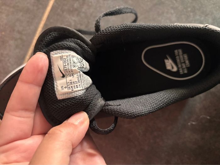 Baskets Nike P.38,5 Neuves unisex - photo numéro 7