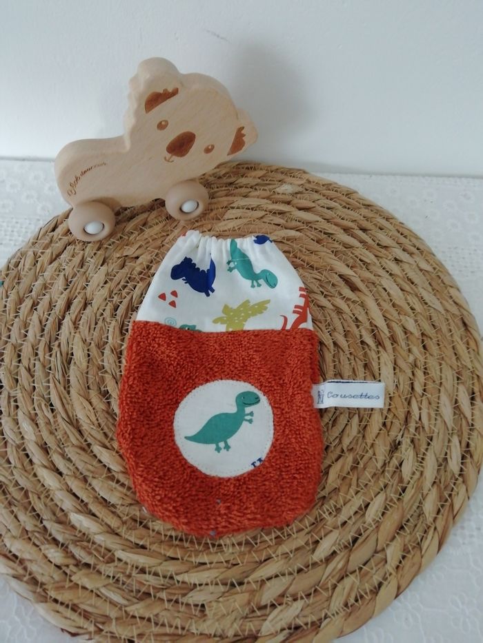 Gant de toilette enfant