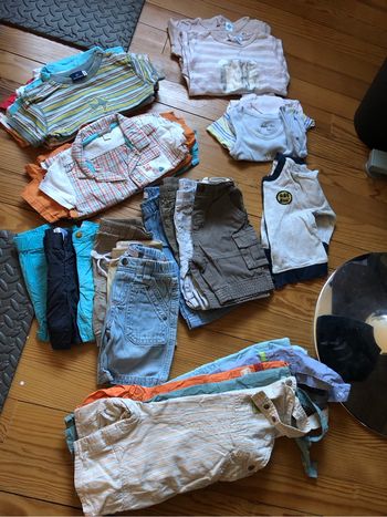 Lot 30 vêtements 9 mois été