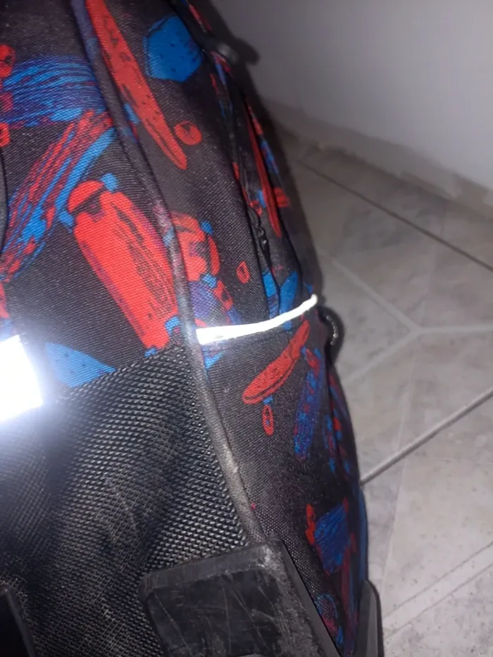 Cartable à roulettes+ sac à dîner - photo numéro 4
