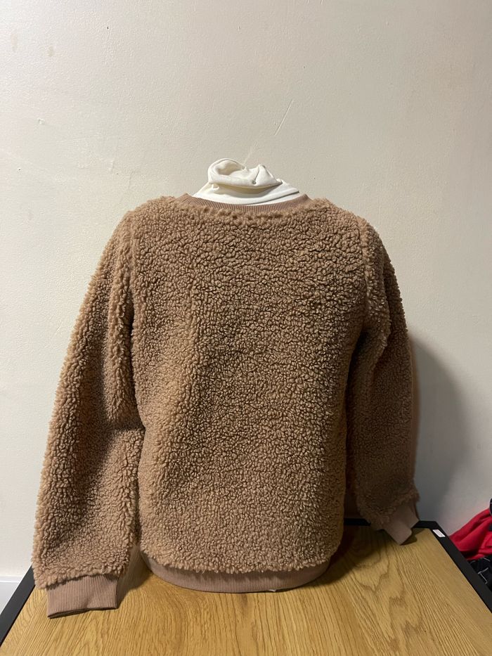 Pull garçon taille 134/140 - photo numéro 3