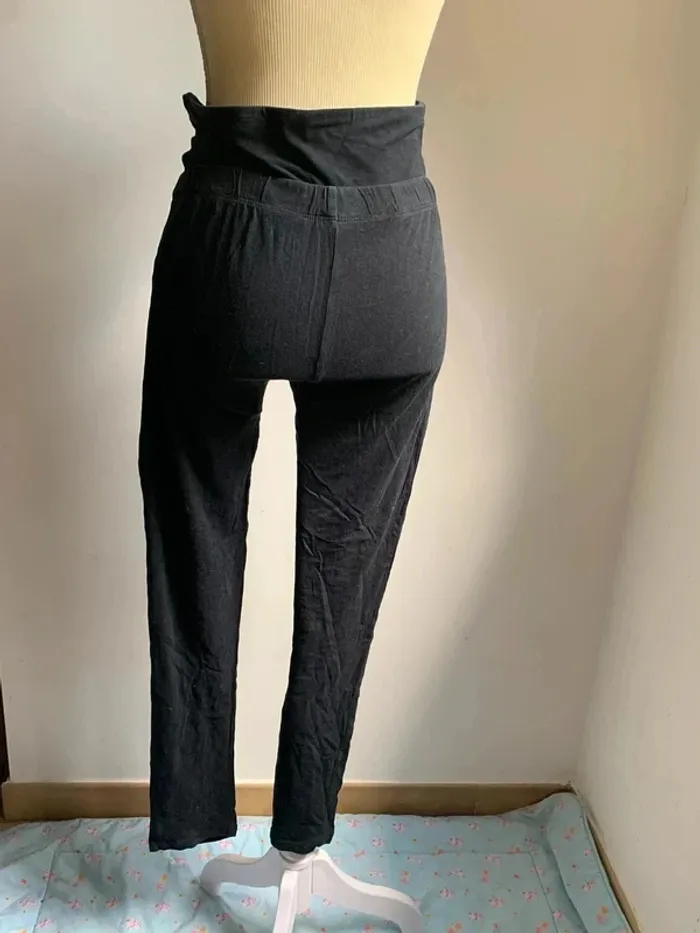 Leggings de maternité noir Kiabi – Taille 38/40 - photo numéro 3