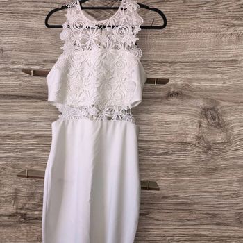 🌼Robe blanche élégante🌼