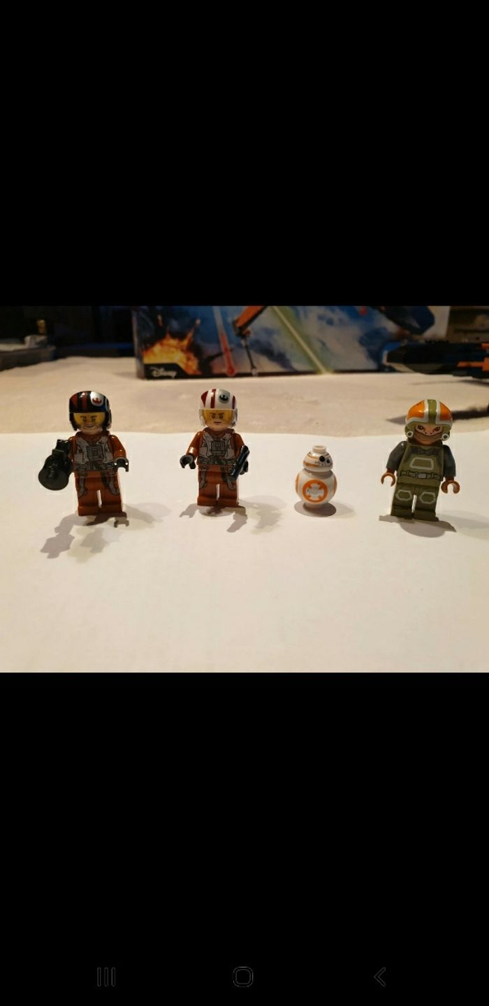 Lego Star Wars 75102 - Le X-Wing Fighter de Poe - photo numéro 4