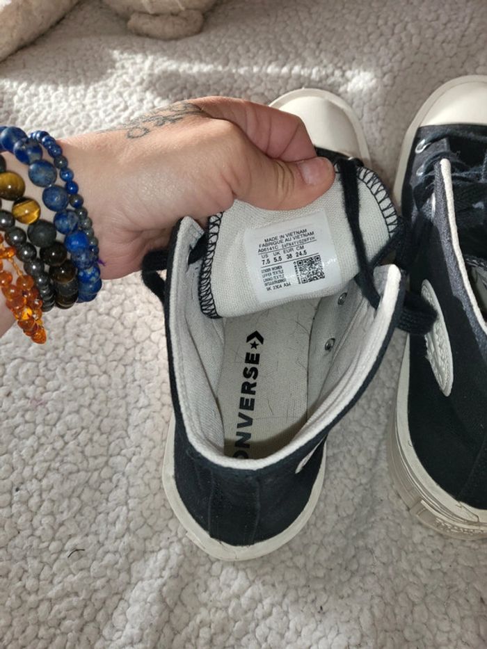 Converse - photo numéro 5