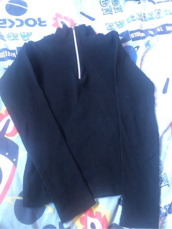 Pull taille xl mais taille petit (M)