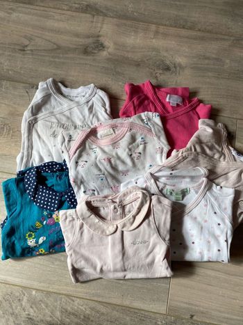 Lot de 8 body 3 mois