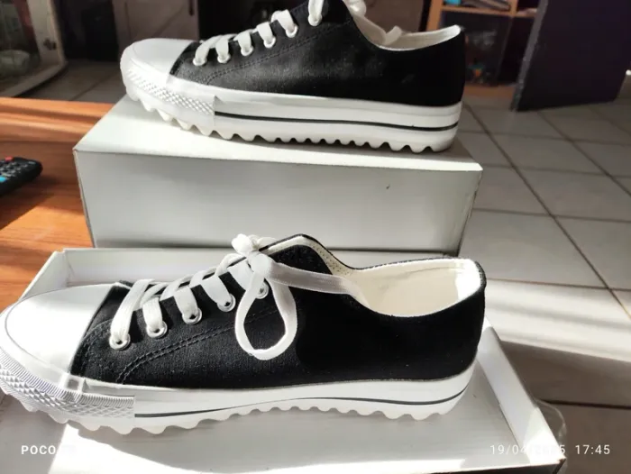 Baskets noir taille 41 neuve - photo numéro 6