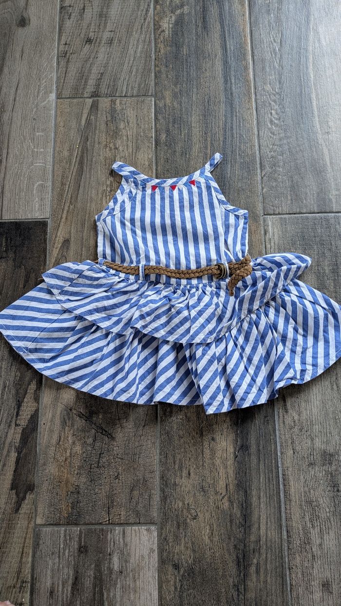 Robe cadet Rousselle