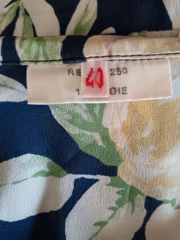 Robe fleurie bleu marine soie - photo numéro 7