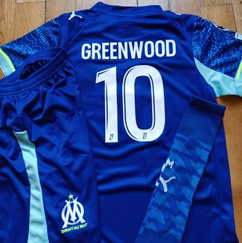 Beau maillot Greenwood taille 12 ans kit football complet Marseille 2026