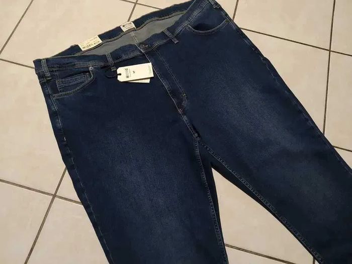 Mustang - new! with tags men's pants jeans belt 124-136cm /d.110
