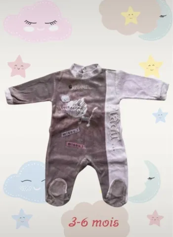 Pyjama en velours 3 mois